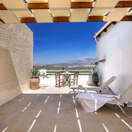 Serenity View - Traditional Village Apartment Kouses Екстериор снимка