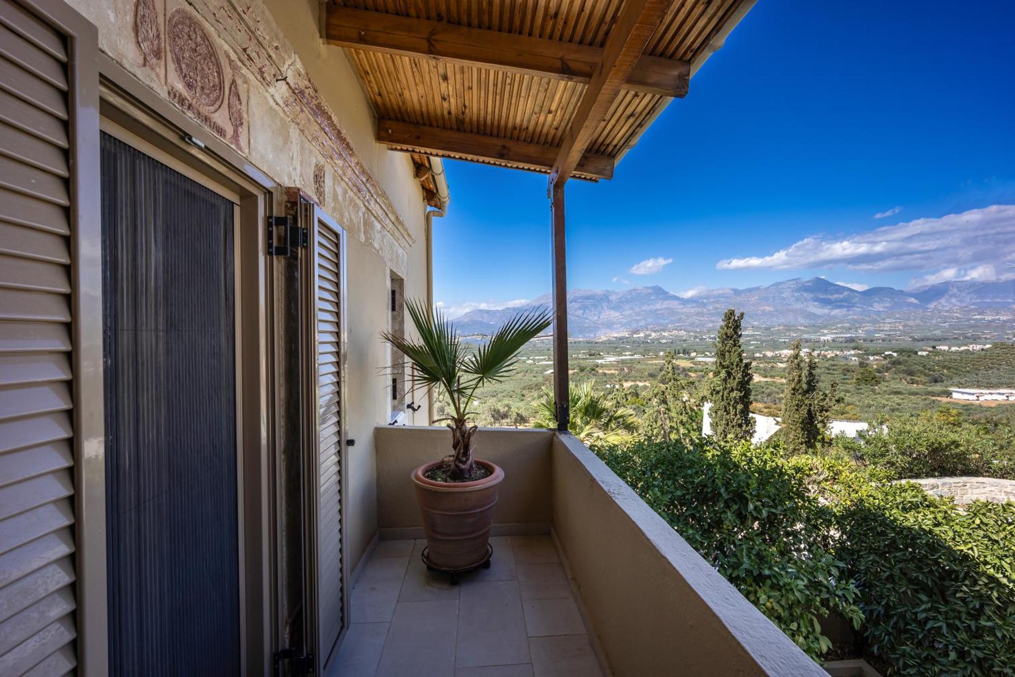 Serenity View - Traditional Village Apartment Kouses Екстериор снимка