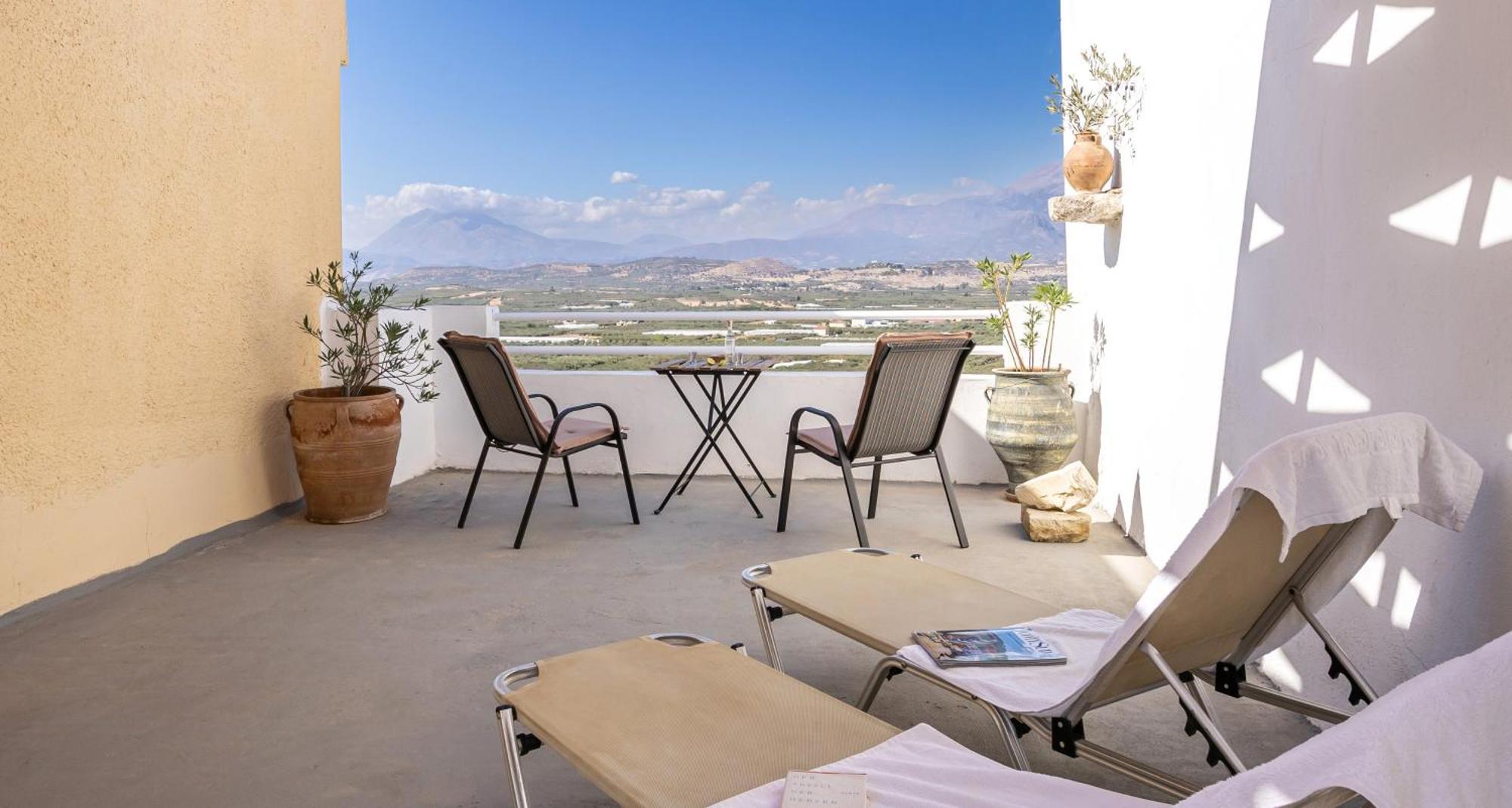 Serenity View - Traditional Village Apartment Kouses Екстериор снимка